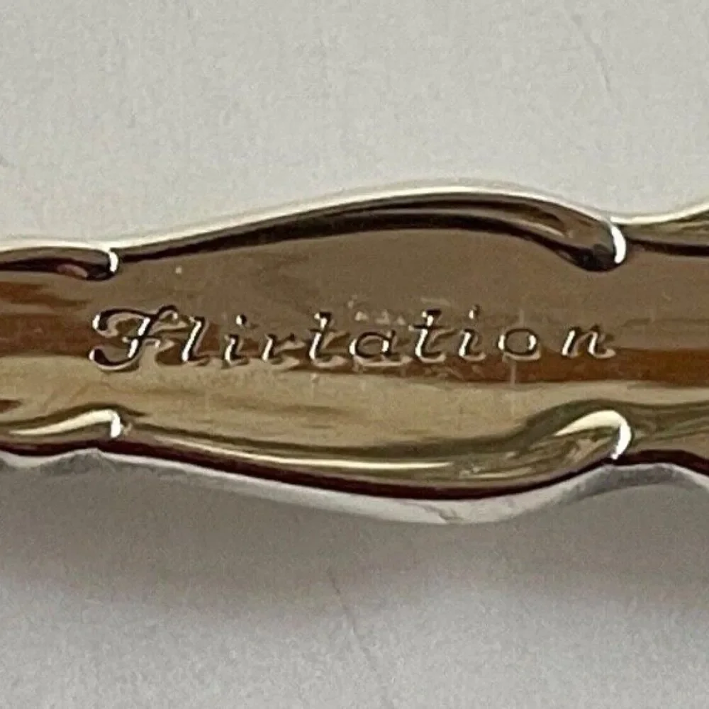 SET of 4 Teaspoons 1881 Rogers Oneida FLIRTATION Silver Plate